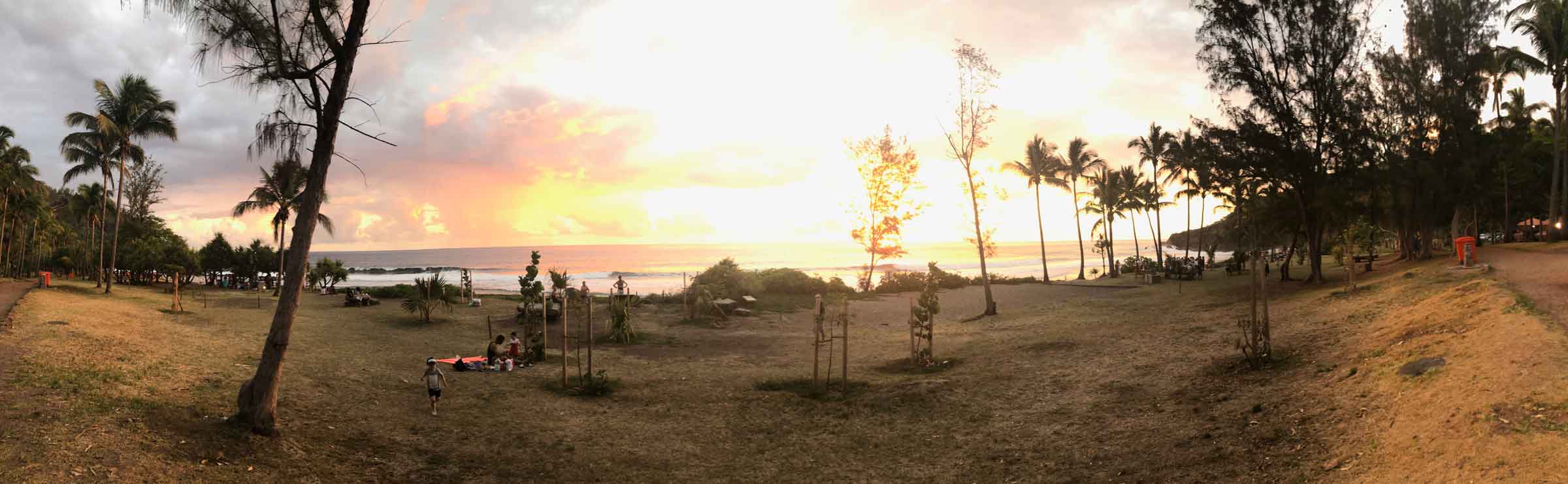 Pique-nique sur la plage Grande Anse, Réunion