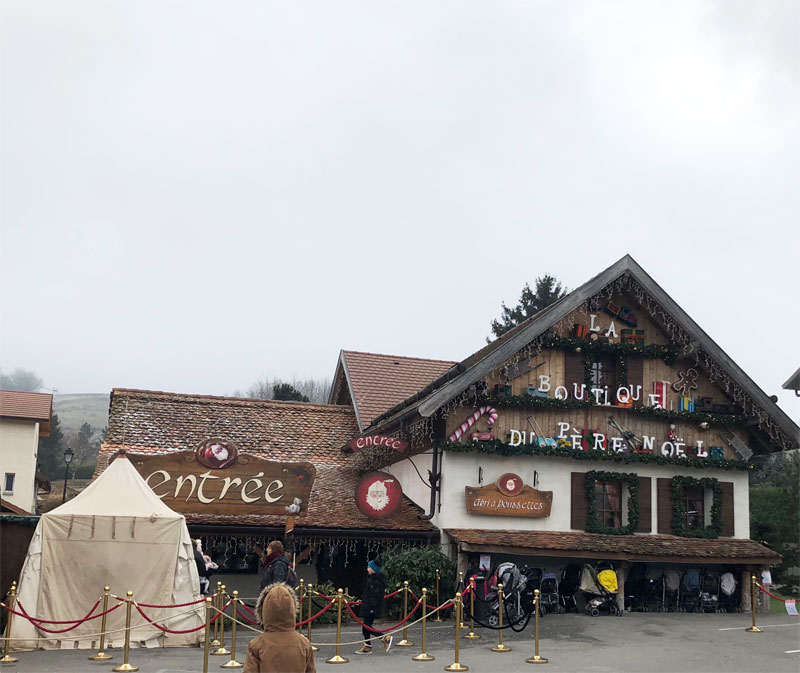 la boutique du père Noel-hameau du père noel